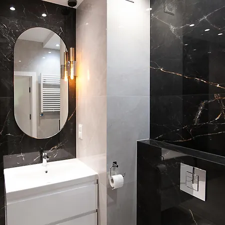 شقة Apartament2 Bulwar Staromiejski Stare Centrum فروتسواف